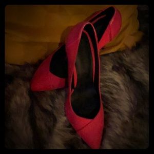 Beautiful Bershka stiletto heels in bright pink🥰